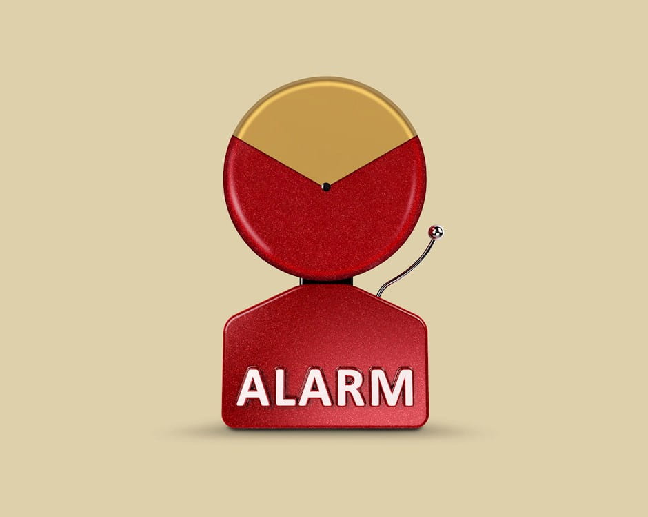 Alarm bell with pie chart